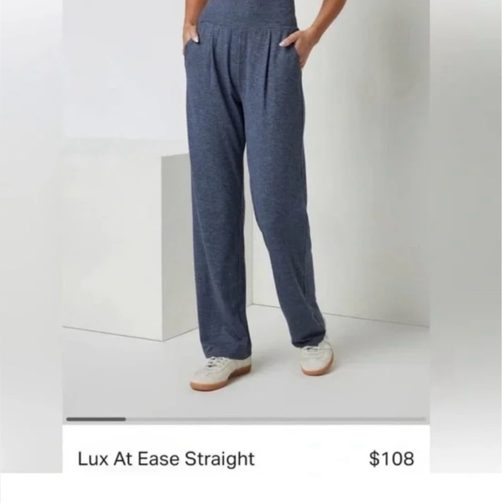 Nwt Lux at Ease Vuori Azure Heather Pants